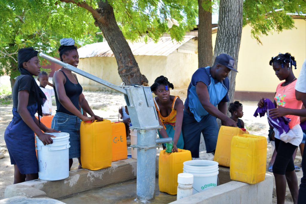 Fuentes de agua para Haití